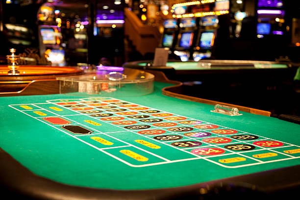 ceri88 platform showing live dealer studios and sportsbook interface